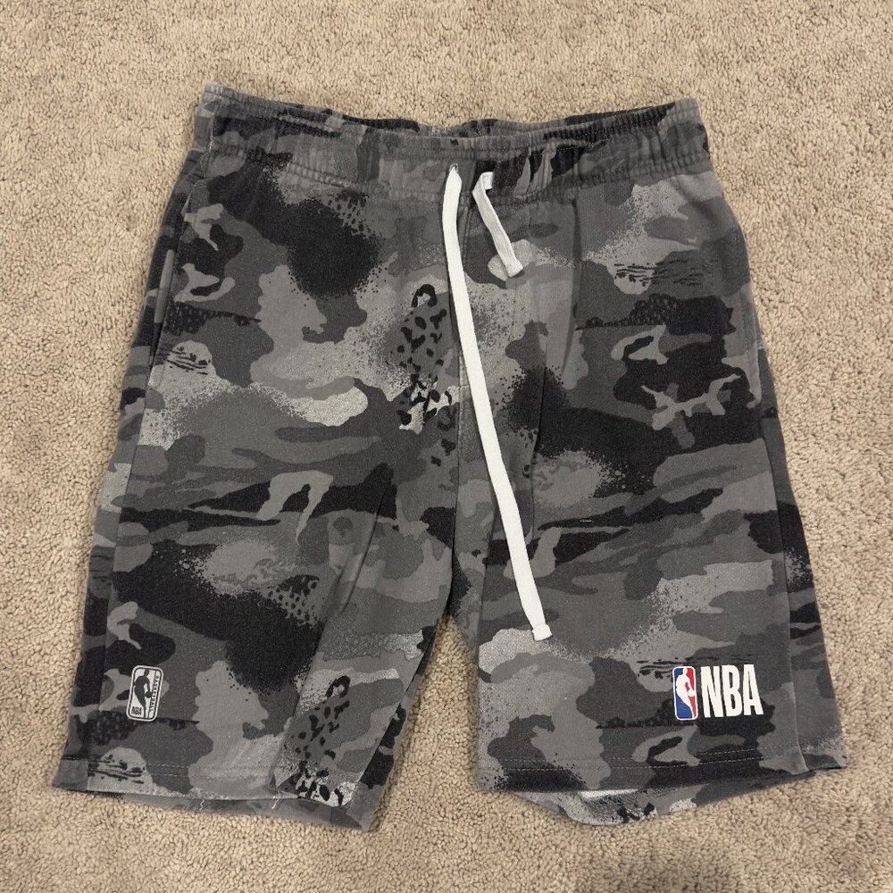 Mens NBA shorts Size Small